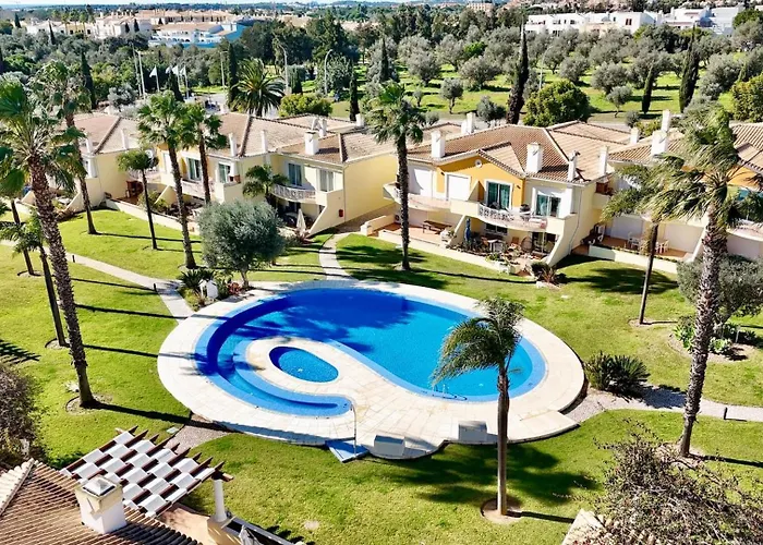 Golf Gardens - Cleverdetails, Villa
